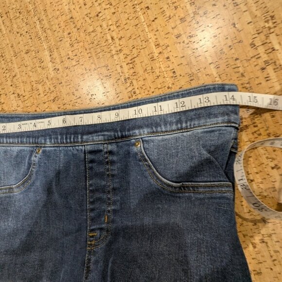 Spanx Distressed Skinny Jeans Raw Hem Size medium - Picture 6 of 8